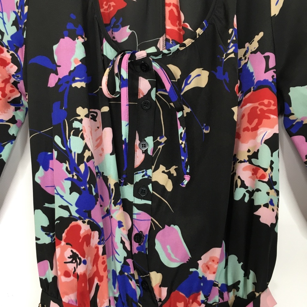 Yumi Kim Leah Floral Tie Waist Romper - Picture 11 of 12